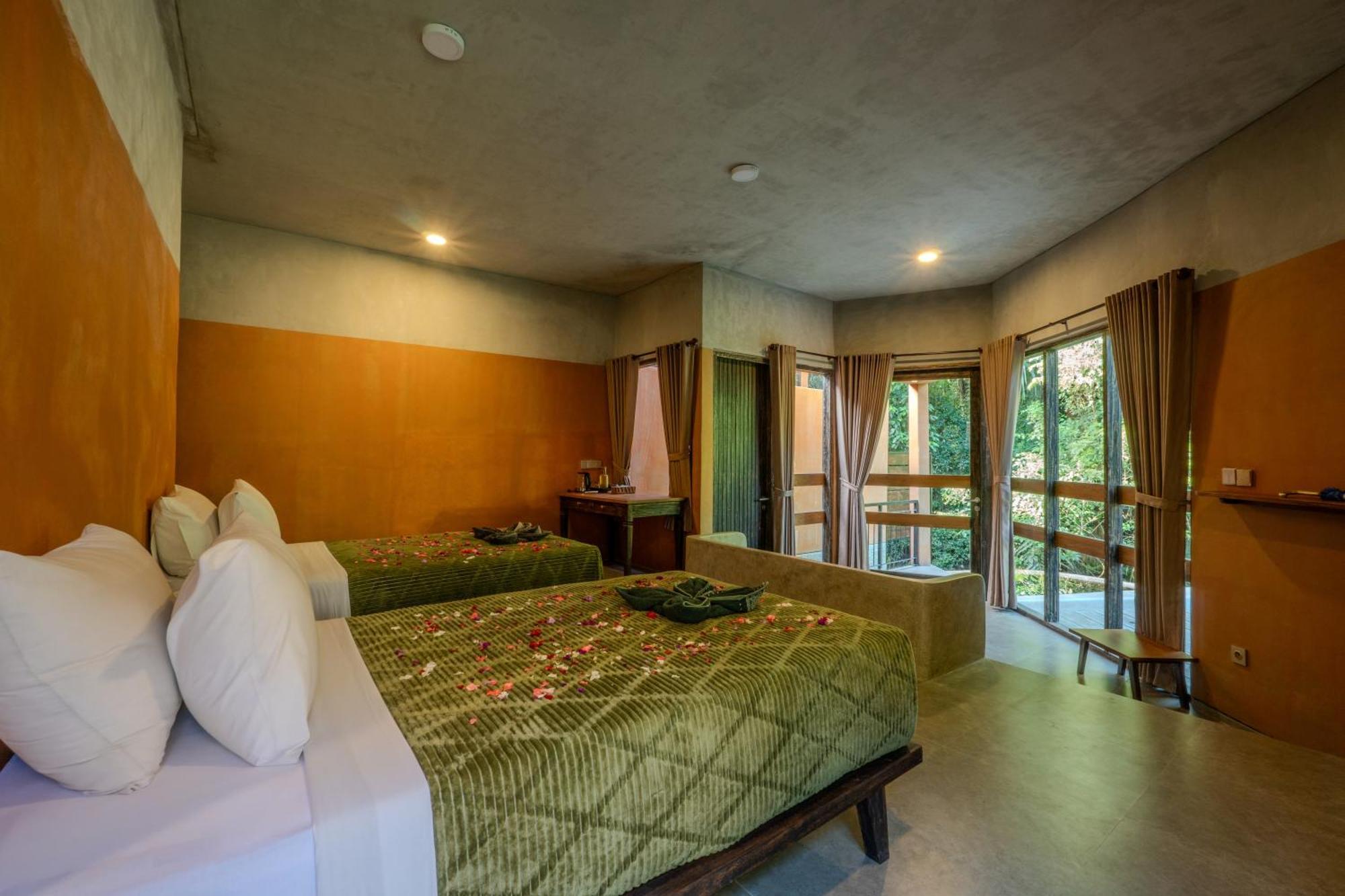 Hotel Sun Sang Eco Retreats à Selemadeg Extérieur photo
